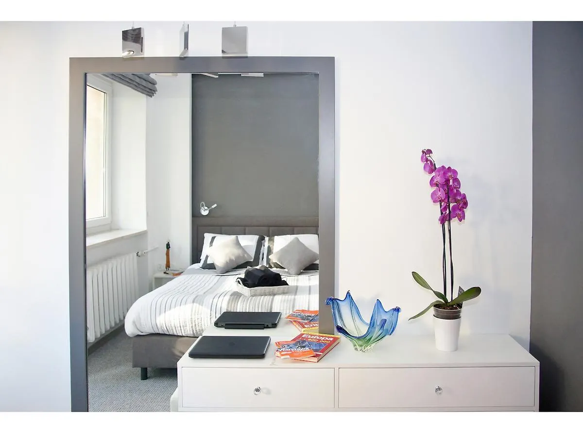 Kredytowa Warsaw Apartment 0*,